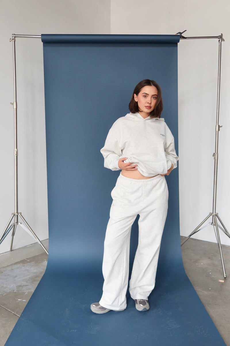 【Schnee】25ss CREAMY SWEAT PANTS Comfy Drawstring Sweatpants for Women in Whip Cream